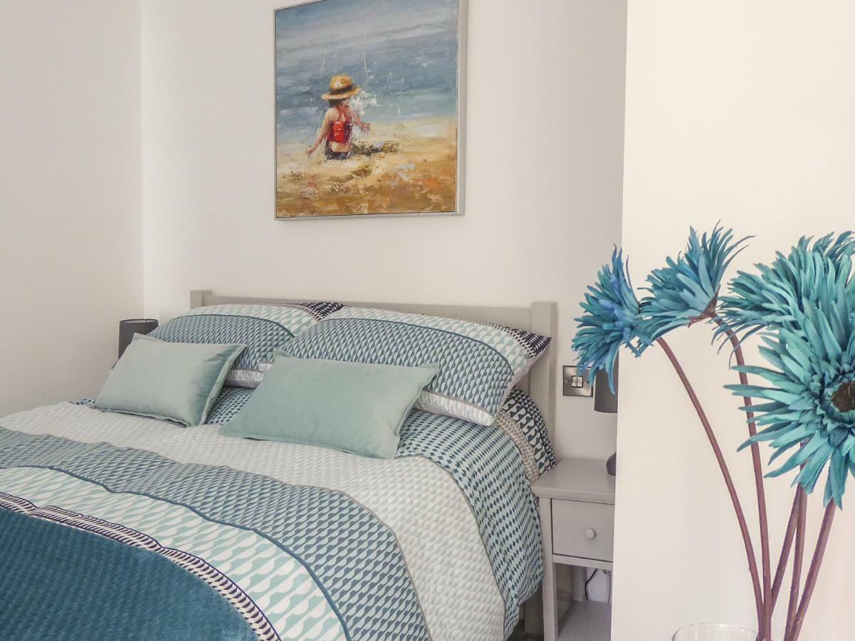 Harbour View Apartment Looe Bagian luar foto